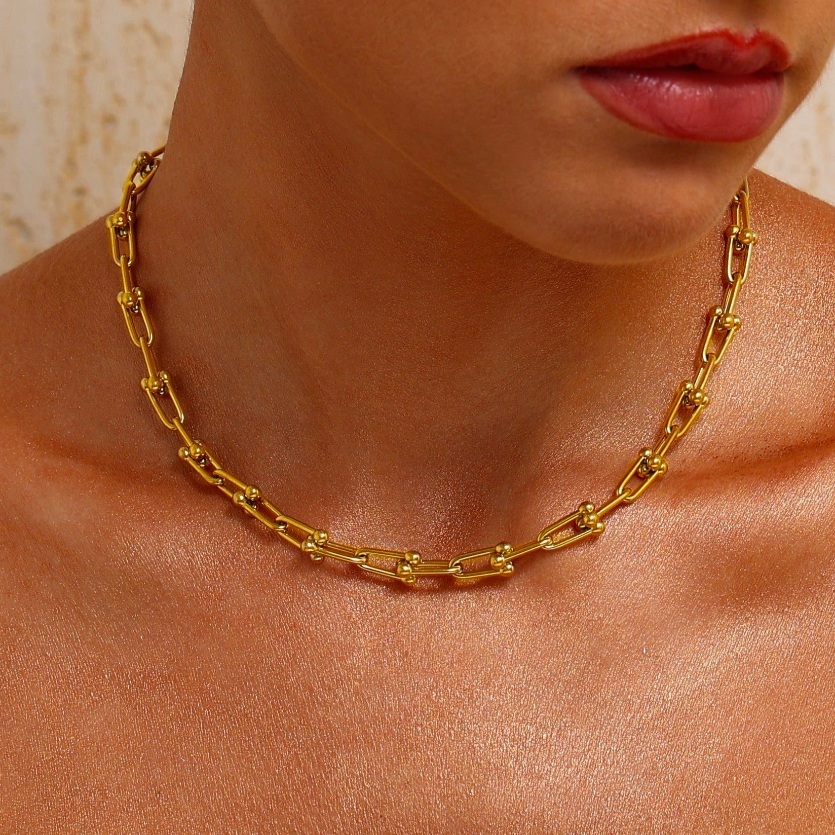 Curb Chain Necklace - 18K Gold Plated - Hypoallergenic - Necklace - ONNNIII