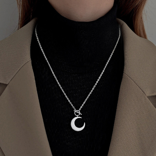 Moon Pendant Necklace - Sterling Silver - Hypoallergenic - Necklace - ONNNIII