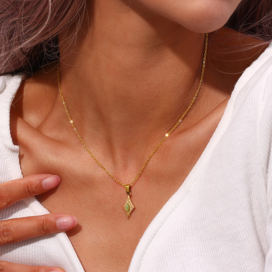 4 Point Star Pendant Necklace - 18K Gold Plated - Hypoallergenic - Green - Necklace - ONNNIII