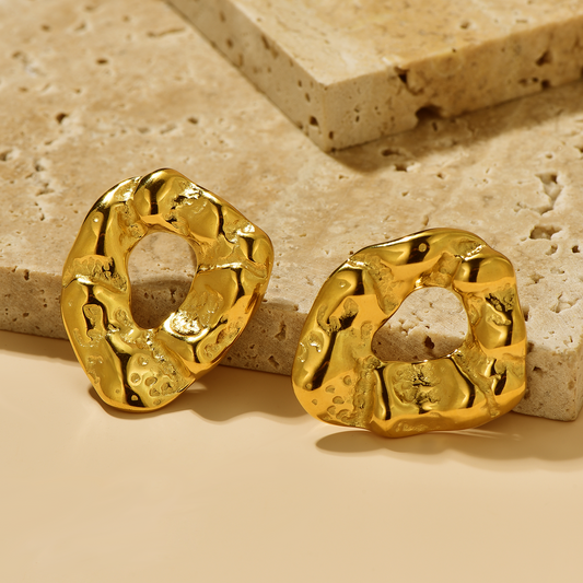 Textured Circle Chunky Stud Earrings - 18K Gold Plated - Hypoallergenic - Earrings - ONNNIII