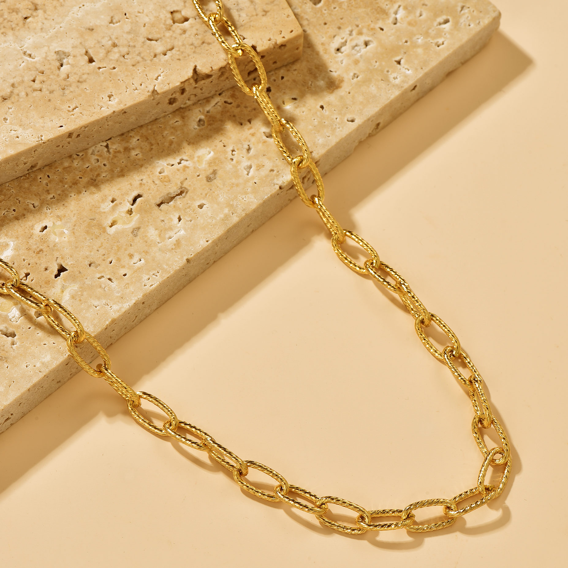 Paper Clip Chain Necklace - 18K Gold Plated - Hypoallergenic - Necklace - ONNNIII