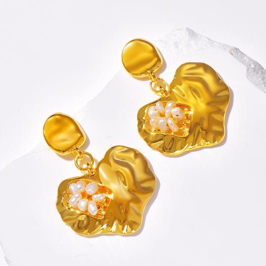 Heart Drop Earrings - Pearls Inlaid Wave Surface - 18K Gold Plated - Earrings - ONNNIII