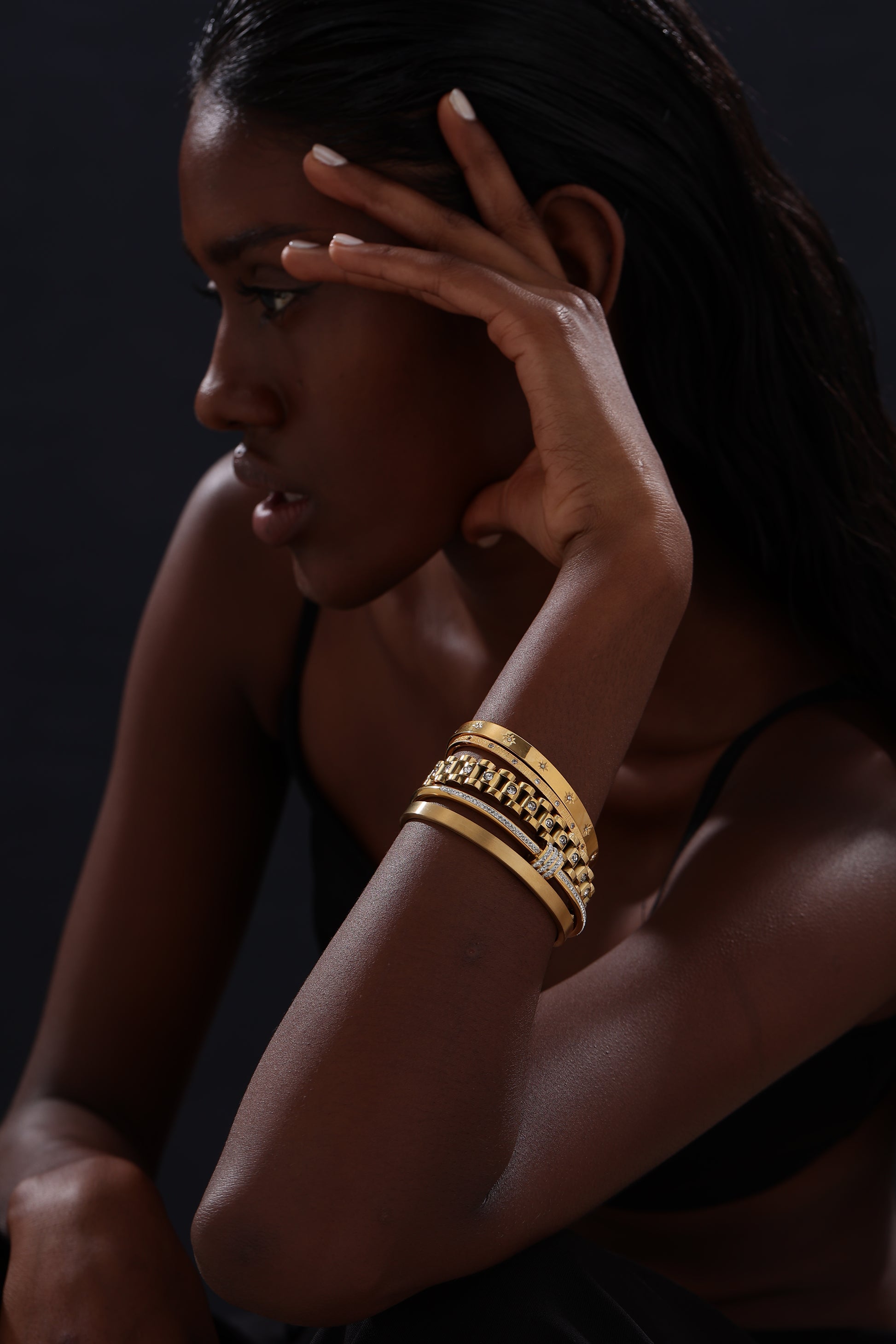 Cuff Bangle - Gold / 4mm - Bracelet - ONNNIII