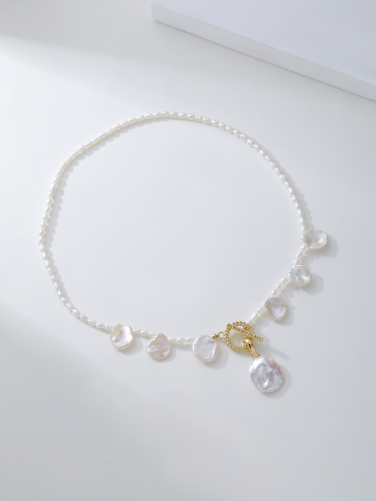 Petal Pearl Necklace