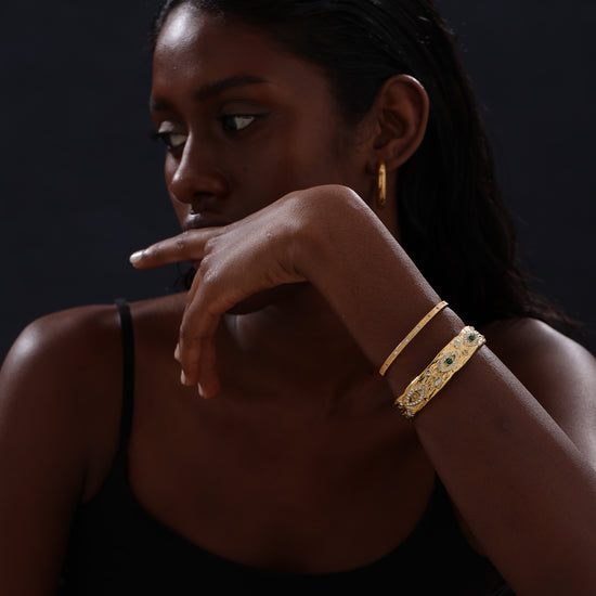 Textured Cuff Bangle with CZ - 18K Gold Plated - Bracelet - ONNNIII