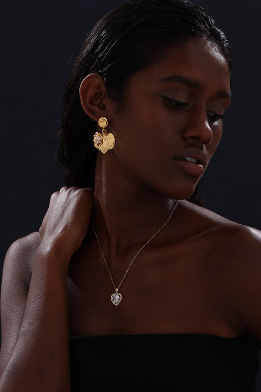 Heart Drop Earrings - Pearls Inlaid Wave Surface - 18K Gold Plated - Earrings - ONNNIII