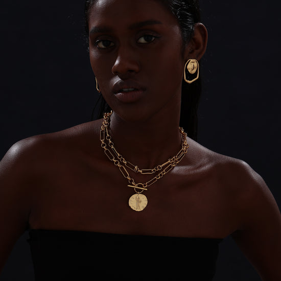 T-bar Curb Chain Necklace with Ancient Coin - Unisex - 18K Gold Plated - Necklace - ONNNIII