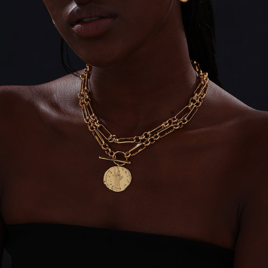 T-bar Curb Chain Necklace with Ancient Coin - Unisex - 18K Gold Plated - Necklace - ONNNIII