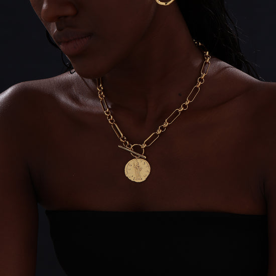 T-bar Curb Chain Necklace with Ancient Coin - Unisex - 18K Gold Plated - Necklace - ONNNIII