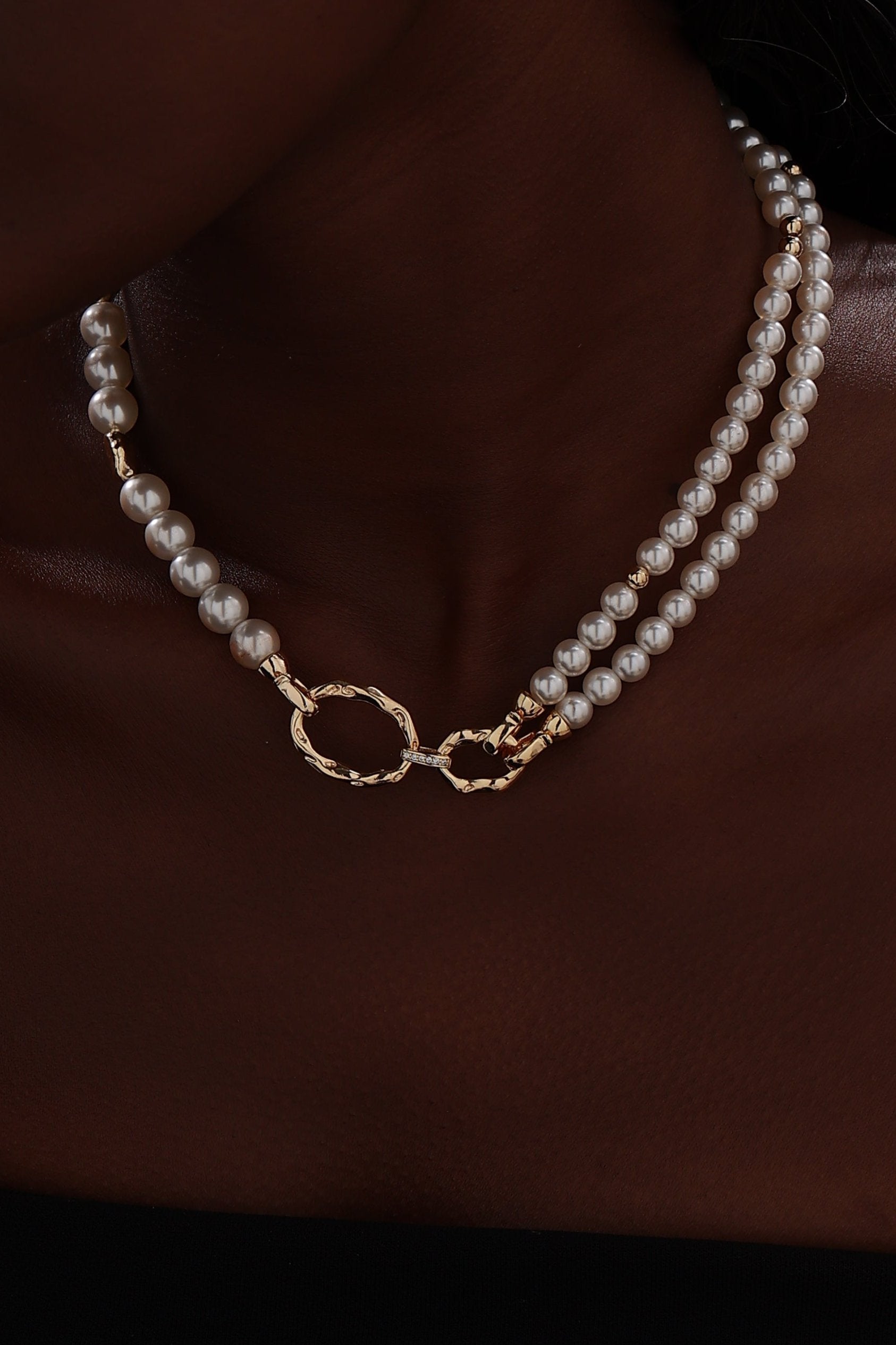 Pearl Beaded Choker - Necklace - ONNNIII