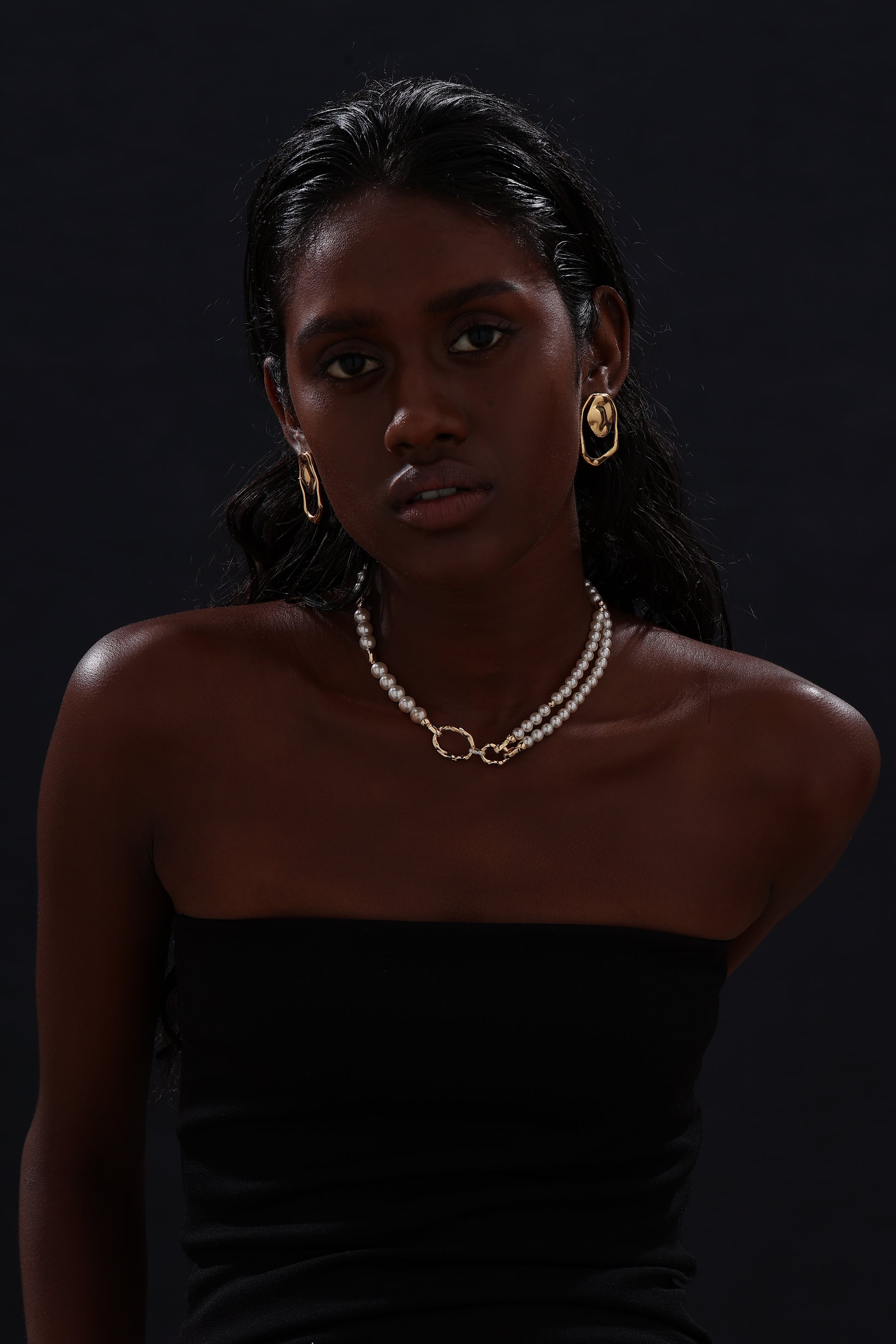 Pearl Beaded Choker - Necklace - ONNNIII