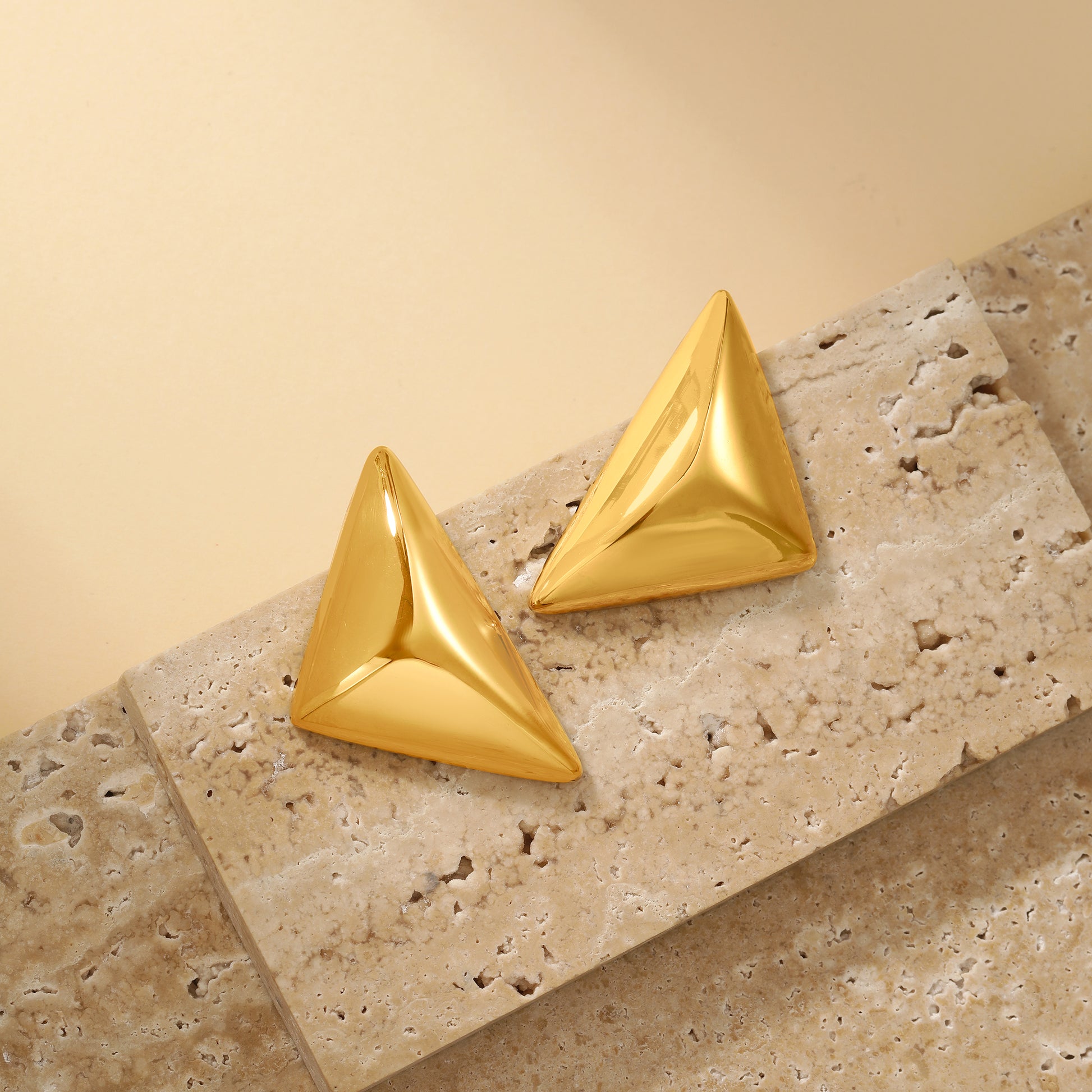 Triangle Stud Earrings - 18K Gold Plated - Hypoallergenic - Earrings - ONNNIII