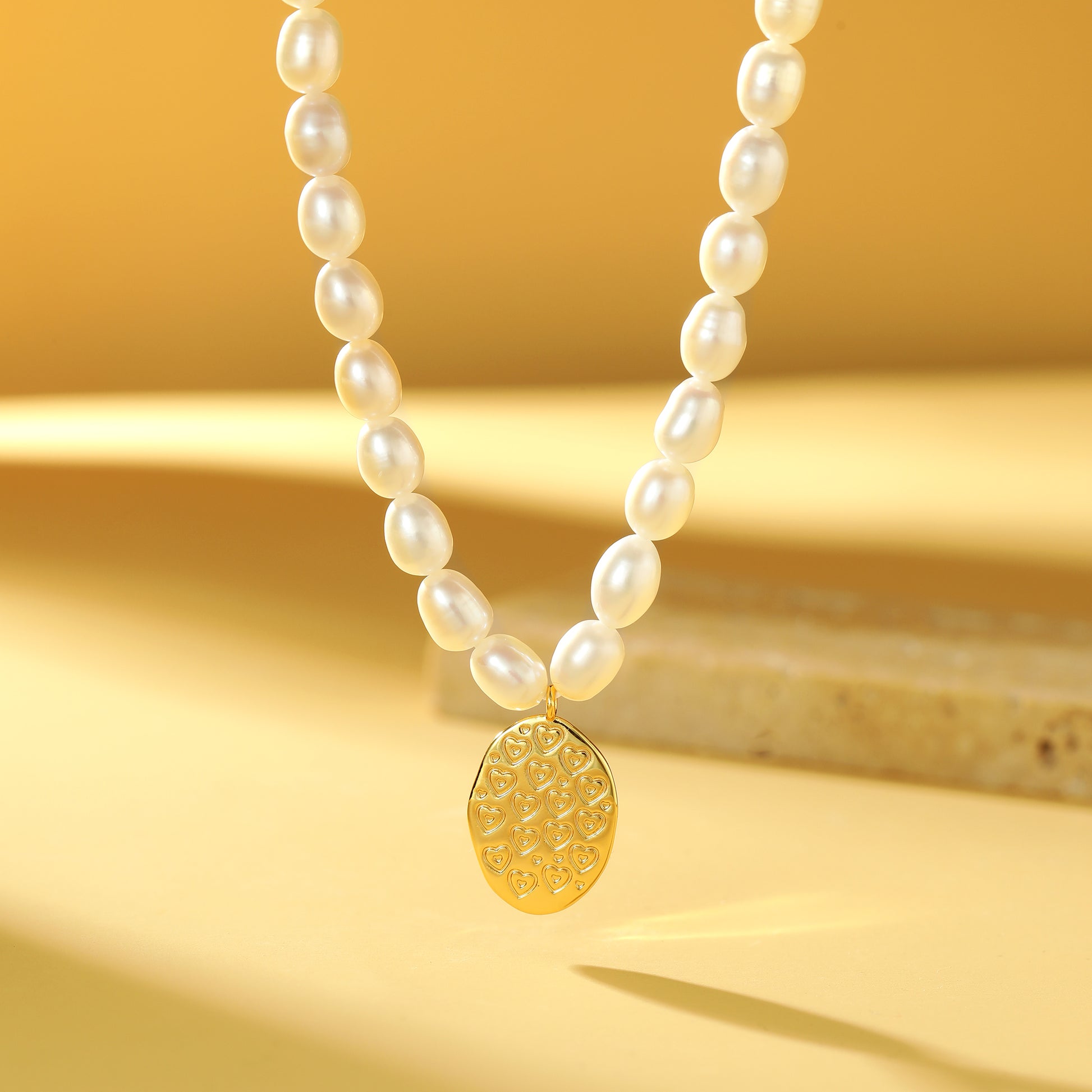 Handcrafted Rose Pendant Pearl Beaded Necklace - Double Sided - 14K Gold Filled - Necklace - ONNNIII