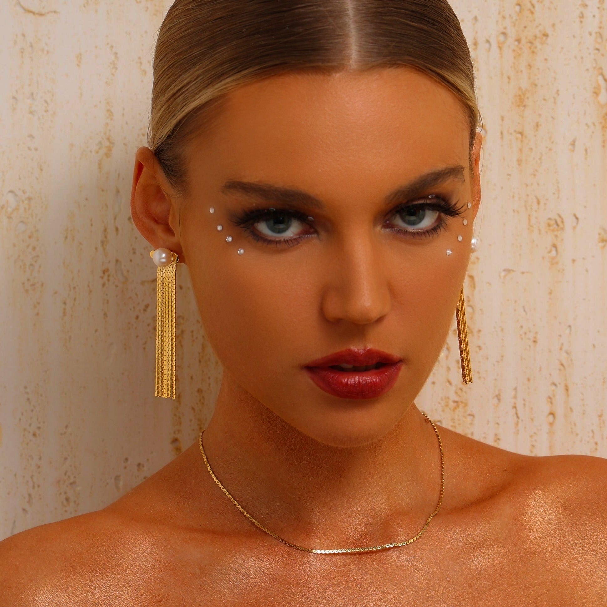 Twist Chain Necklace - 18K Gold Plated - Hypoallergenic - Necklace - ONNNIII