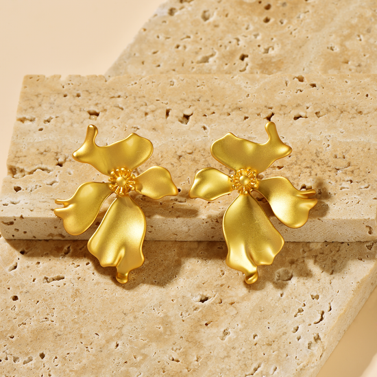 Flower Stud Earrings - Earrings - ONNNIII