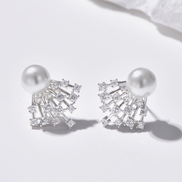 Pearl Scallop Stud Earrings - Earrings - ONNNIII