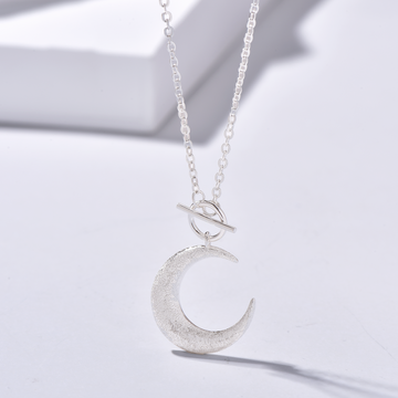 Moon Pendant Necklace - Necklace - ONNNIII