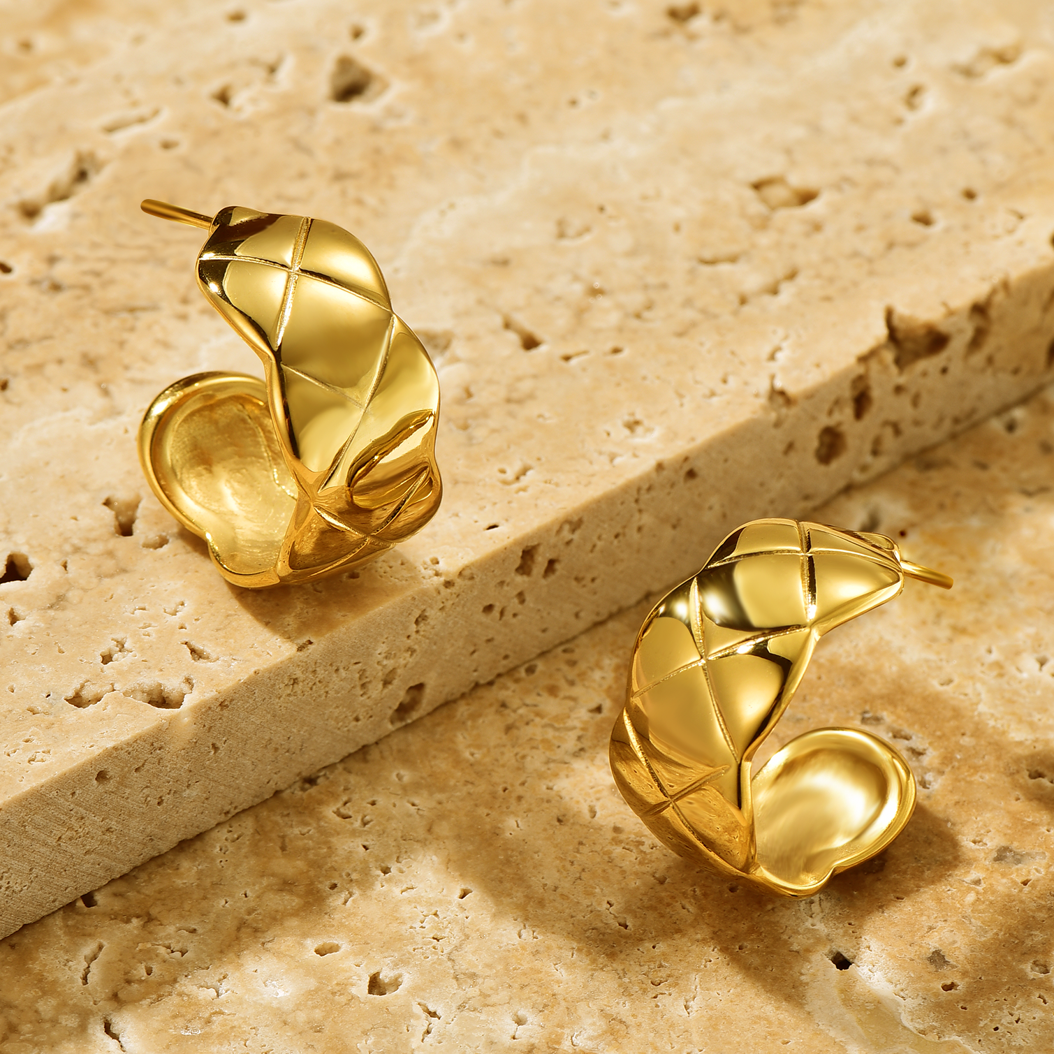 Engraved Hoop Earrings - 18K Gold Plated - Hypoallergenic - Earrings - ONNNIII